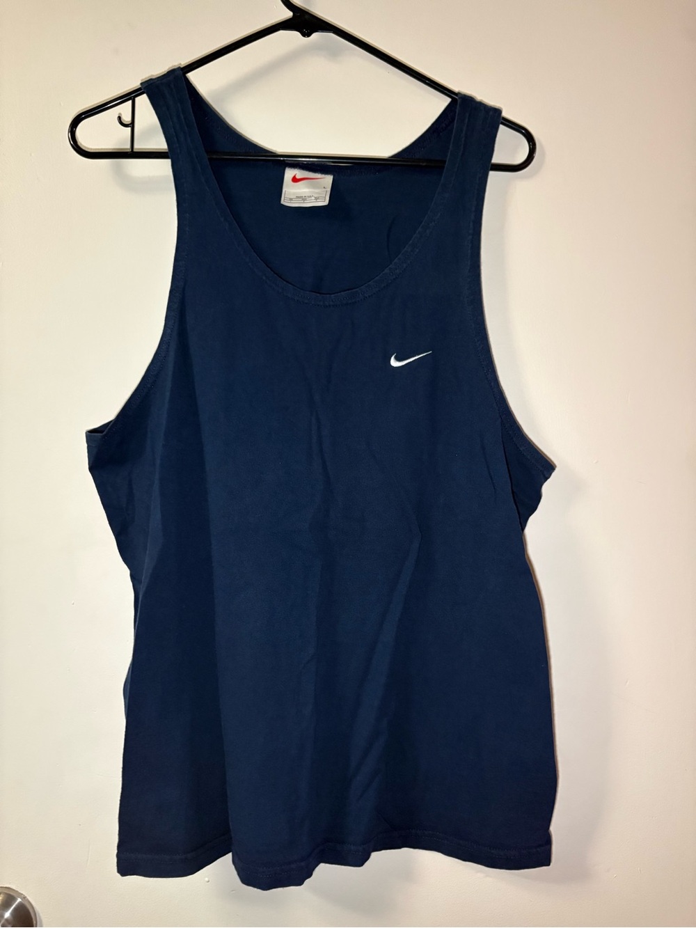 VTG Nike Women's Navy Dri-FIT Tank Top